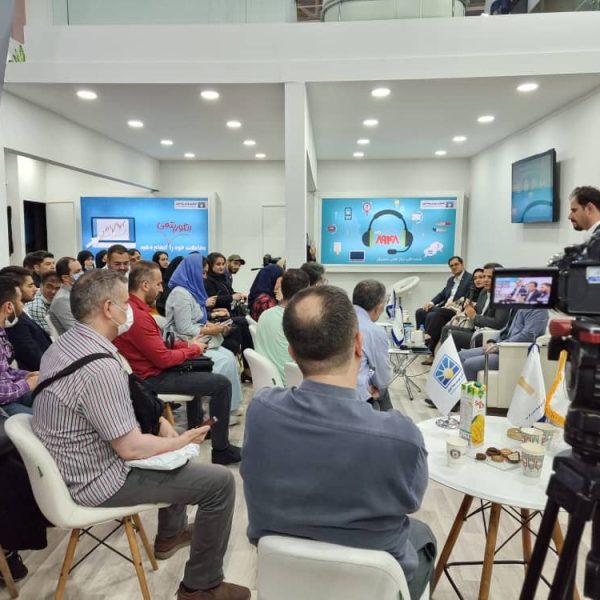 گالری تصاویر چهاردهمین نمایشگاه صنعت مالی 1401 (بورس، بانک و بیمه)