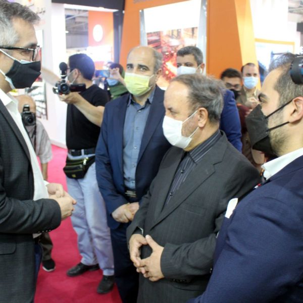 گالری تصاویر سیزدهمین نمایشگاه صنعت مالی 1400 (بورس، بانک و بیمه)